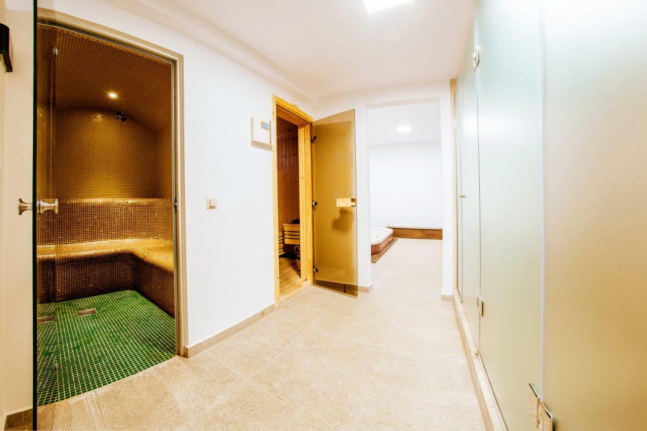 Piatra Pinului Ski & Spa جورا هومورولوي المظهر الخارجي الصورة
